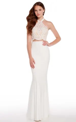 Alyce 60021