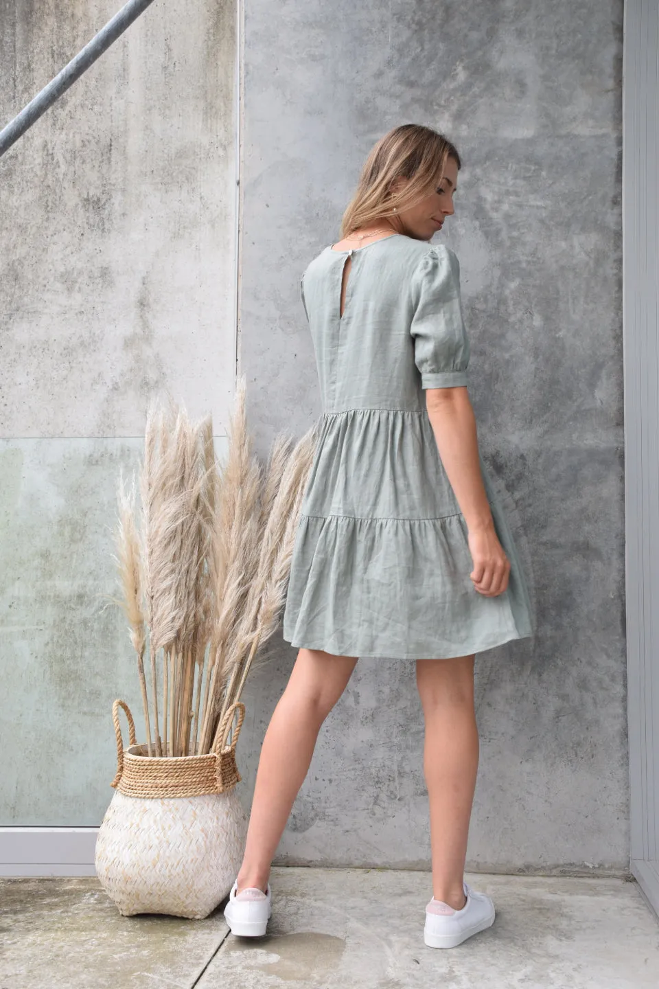 Breathtaking Puff Sleeve Moss Tiered Linen Smock Dress