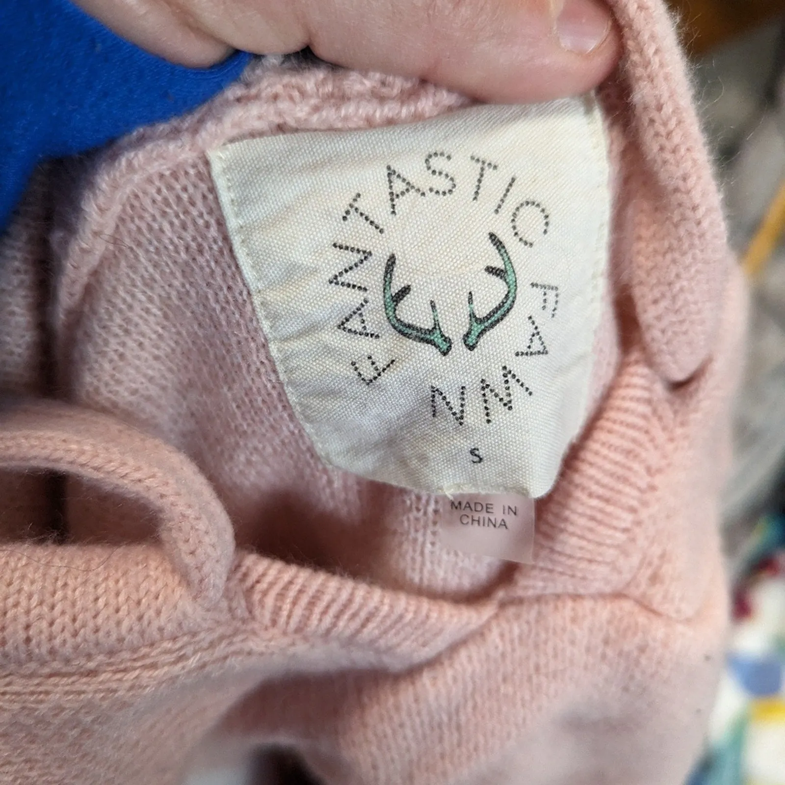 Fantastic Fawn Star Hooded Sweater - Small