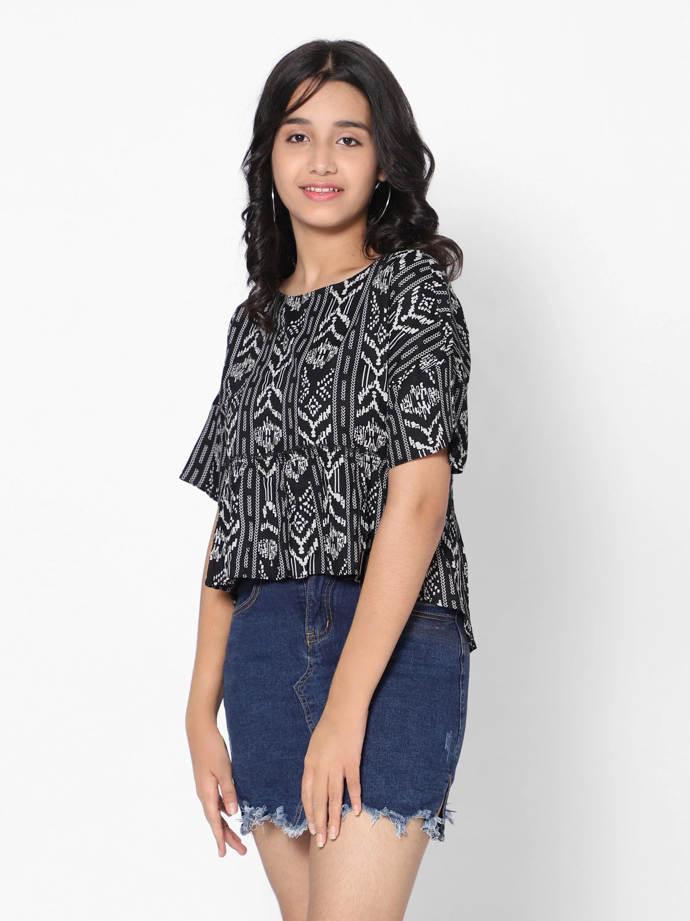 Frill Top-Black