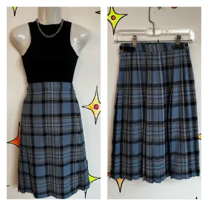 Vintage | Blue Plaid Pleated Wool Wrap Skirt | Small 4 6